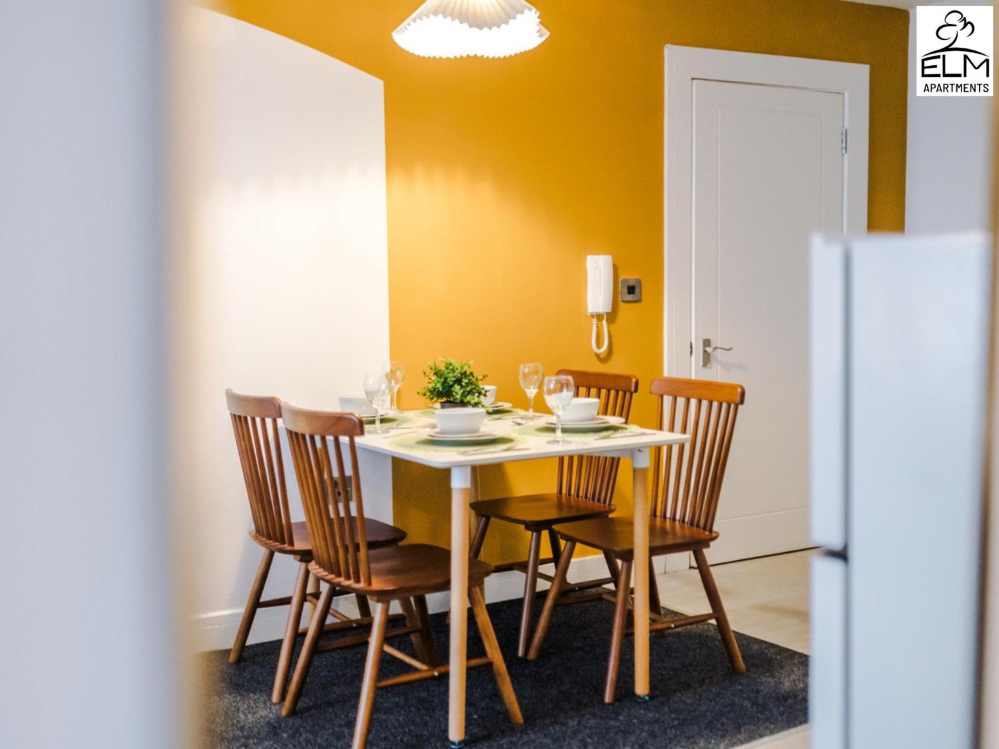 Elm Aparthotel , Collection Of Apartments Available Near Media City , Free Parking Manchester Ngoại thất bức ảnh
