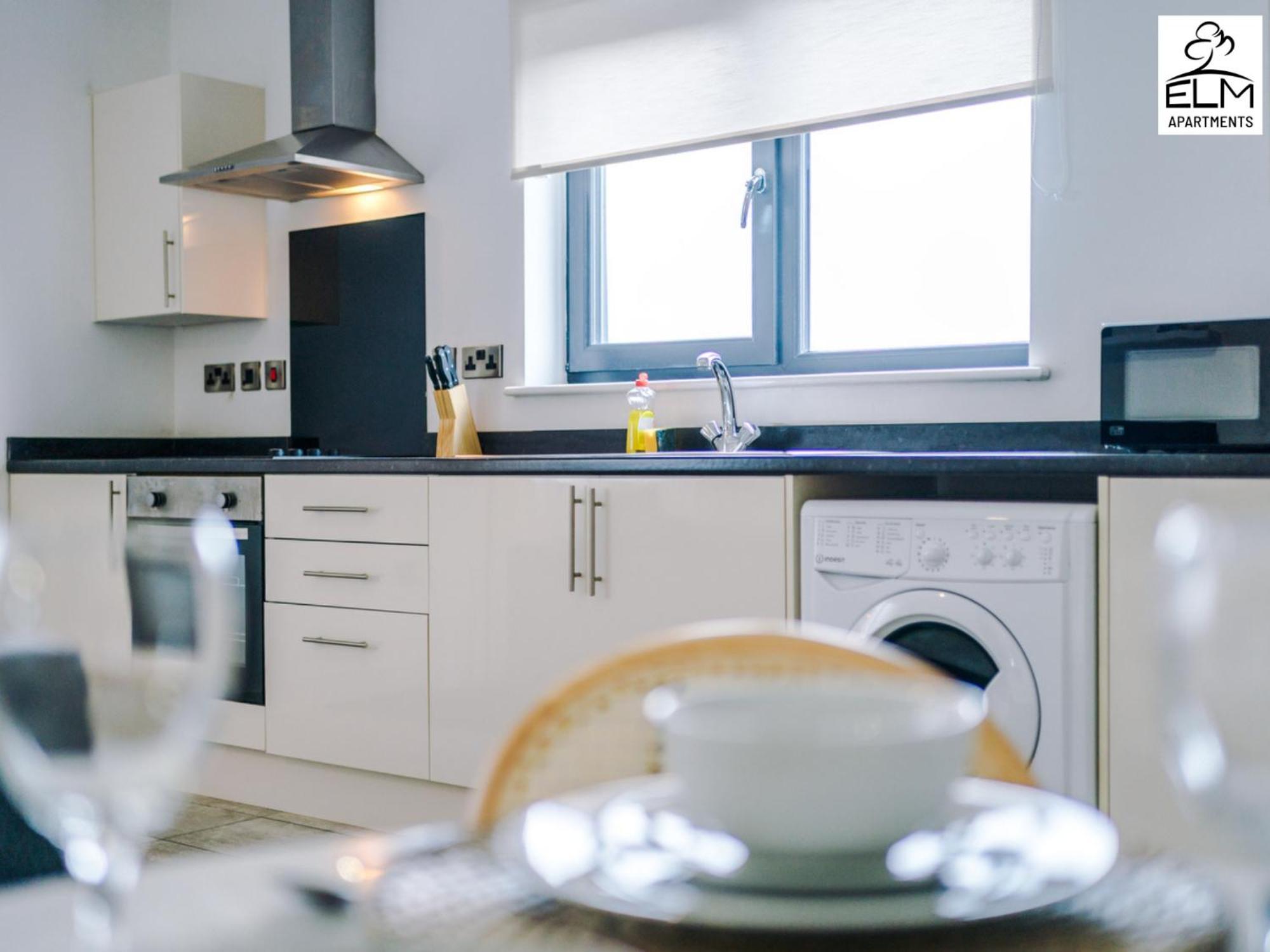 Elm Aparthotel , Collection Of Apartments Available Near Media City , Free Parking Manchester Ngoại thất bức ảnh