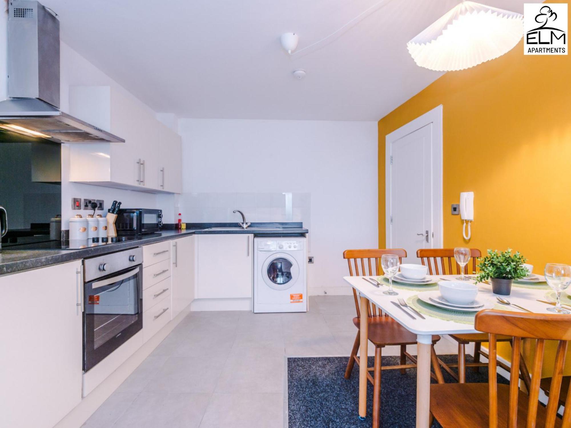 Elm Aparthotel , Collection Of Apartments Available Near Media City , Free Parking Manchester Ngoại thất bức ảnh